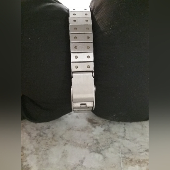 Vintage Oleg Cassini Women's Silver & Gold Watch - Picture 2 of 2